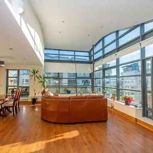 Panoramic Two-bedroom Penthouse Apartment